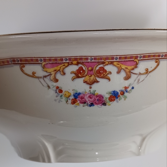 Alfred Meakin lidded bowl with handlers - Picture 5 of 6